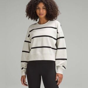 Lululemon 8 black cream Striped Crew Sweatshirt logo $118 perfectly oversized